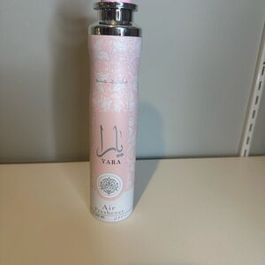 Yara Pink and White Air Freshener